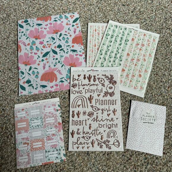 The Planner Society July 2020 Paper Kit NEW Floral Junk Journal Planners - Picture 2 of 6